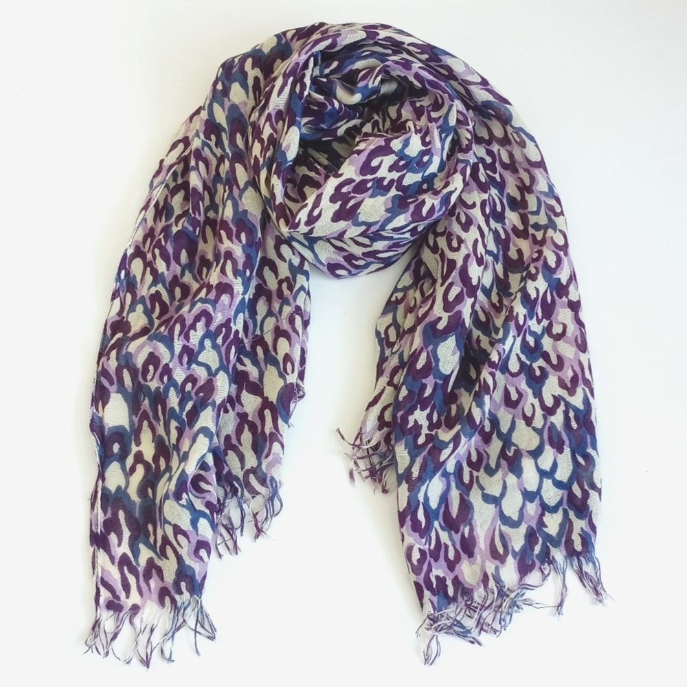 Women’s Feminine Soft Purple Animal Print Cotton Scarf